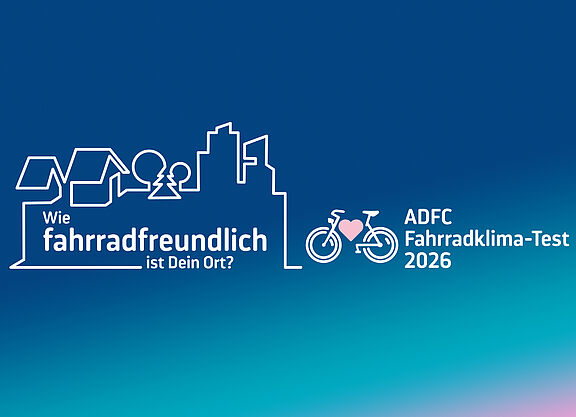 Logo FKT 2026 Logo des FKT 2026: Die Skyline einer Stadt mit dem Schriftzug "Wie fahrradfreundlich ist dein Ort? ADFC-Fahrradklima-Test 2026"
