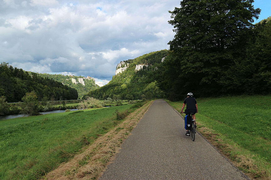 Auf Tour auf dem Donau Radweg Auf Tour auf dem Donau Radweg